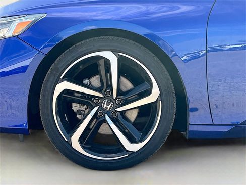 Used 2021 Honda Accord Sport image 30