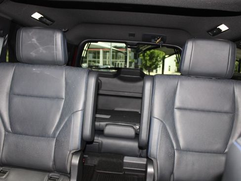 Certified 2023 Toyota Sequoia Platinum AWD/4WD image 55