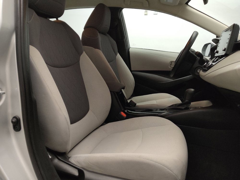Used 2022 Toyota Corolla LE FWD image 21