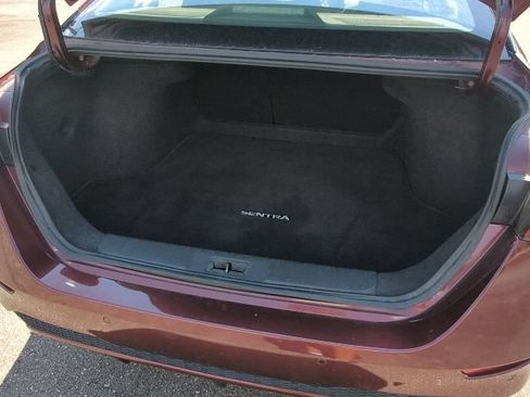 Used 2025 Nissan Sentra SV FWD image 31
