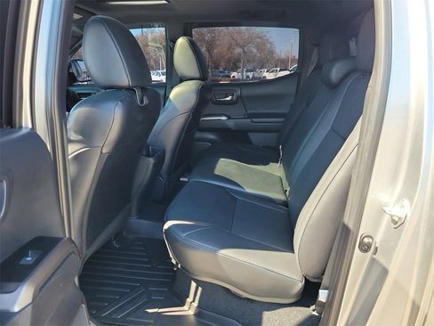 Used 2023 Toyota Tacoma Limited image 10