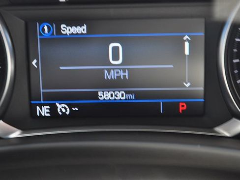 Used 2024 GMC Terrain SLE AWD/4WD image 26