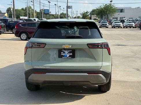 New 2026 Chevrolet Equinox LT w/ Convenience Package II image 5