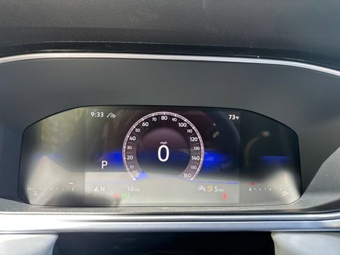 New 2026 Volkswagen Taos SE AWD/4WD image 8