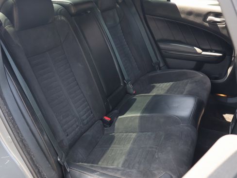 Used 2017 Dodge Charger R/T image 13