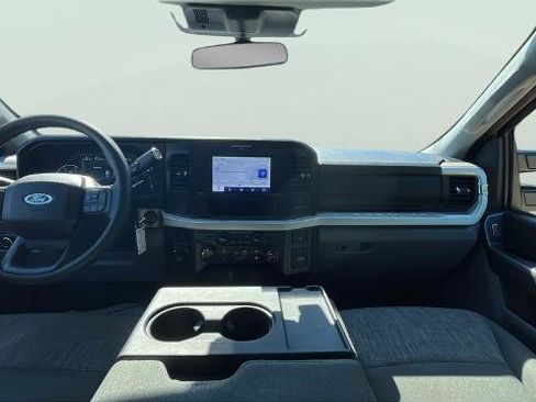 Certified 2025 Ford F250 XLT AWD/4WD image 9