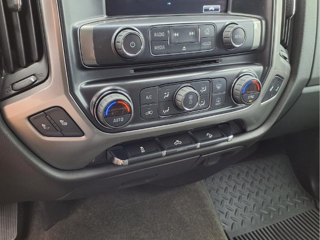 Certified 2017 Chevrolet Silverado 1500 LT w/ All Star Edition AWD/4WD image 9