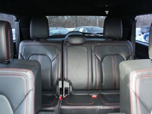 Used 2022 Ford Expedition Max Limited image 15