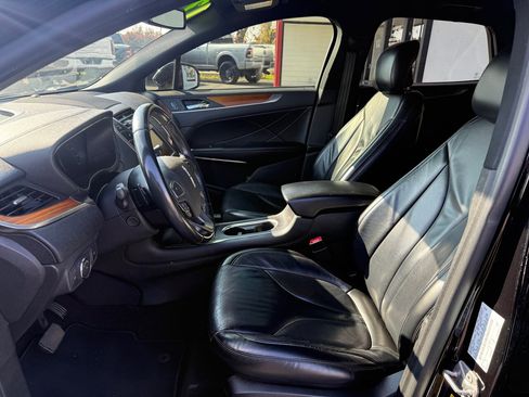 Used 2019 Lincoln MKC Select w/ Select Plus Package image 13