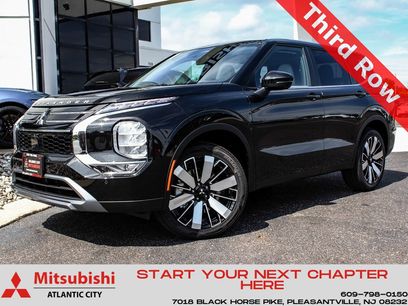 New 2025 Mitsubishi Outlander SE