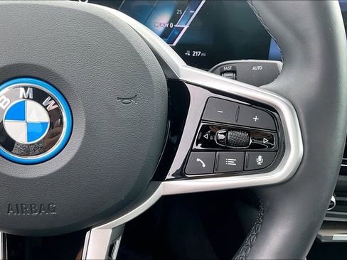 Used 2025 BMW i4 xDrive40i w/ M Sport Package image 21