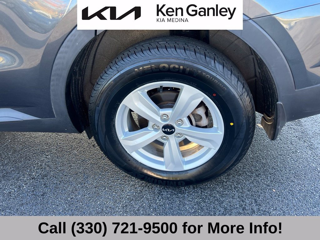 Certified 2022 Kia Sorento LX AWD/4WD image 22