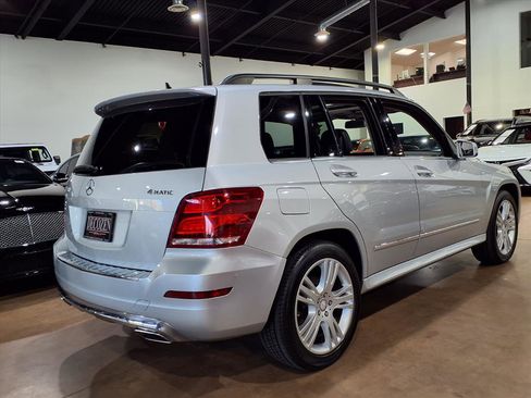 Used 2014 Mercedes-Benz GLK 350 4MATIC image 6