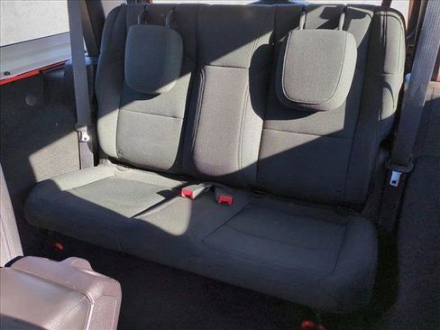 Used 2018 Jeep Wrangler Sport image 16