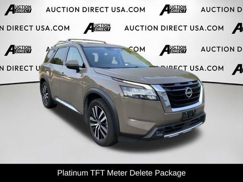 Used 2023 Nissan Pathfinder Platinum AWD/4WD image 3