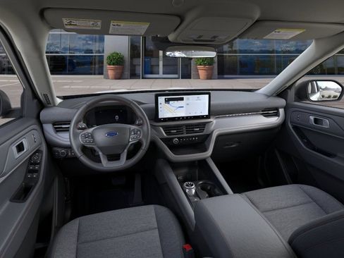 New 2026 Ford Explorer Active AWD/4WD image 9