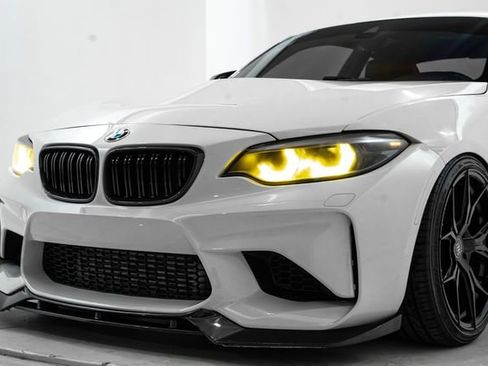 Used 2018 BMW M2 image 19