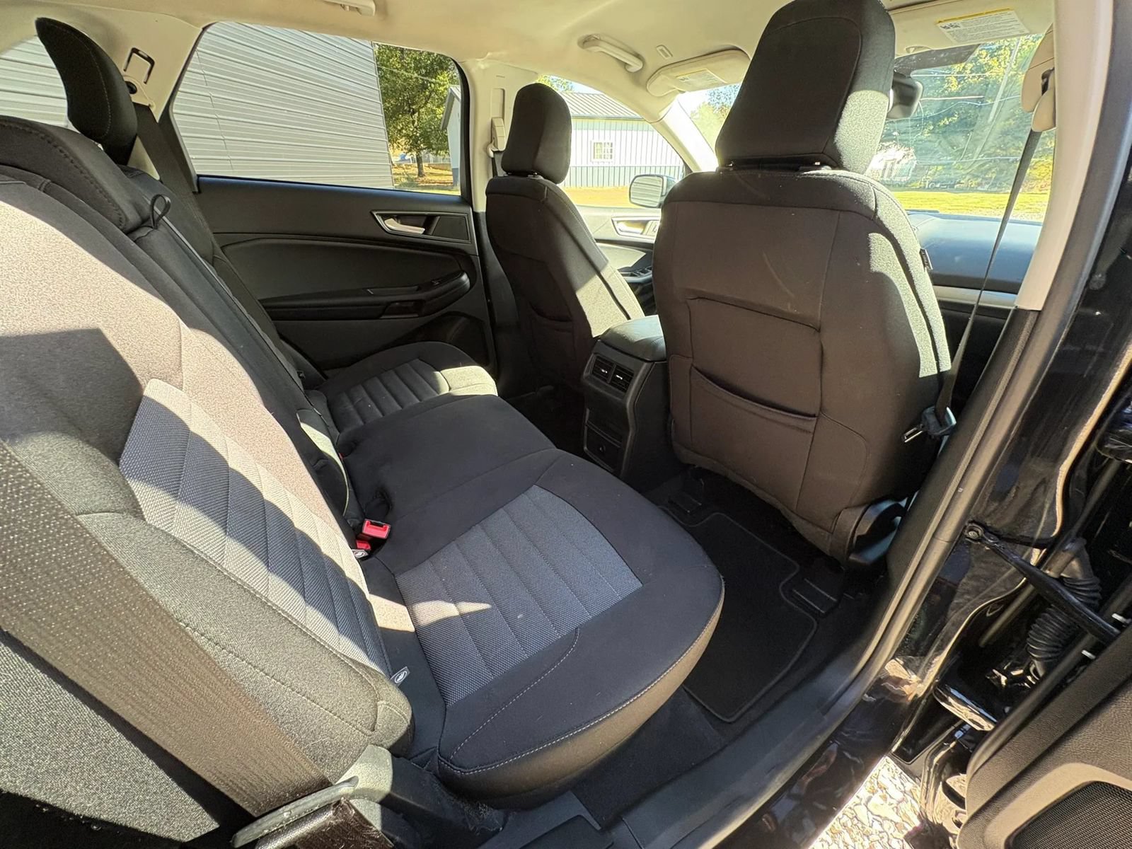 Used 2022 Ford Edge SE w/ Black Appearance Package AWD/4WD image 17