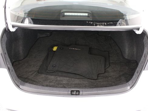 Used 2026 Toyota Corolla LE FWD image 29