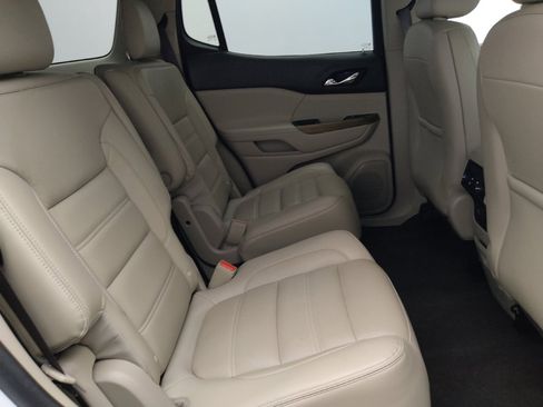 Used 2017 GMC Acadia Denali w/ Technology Package AWD/4WD image 19