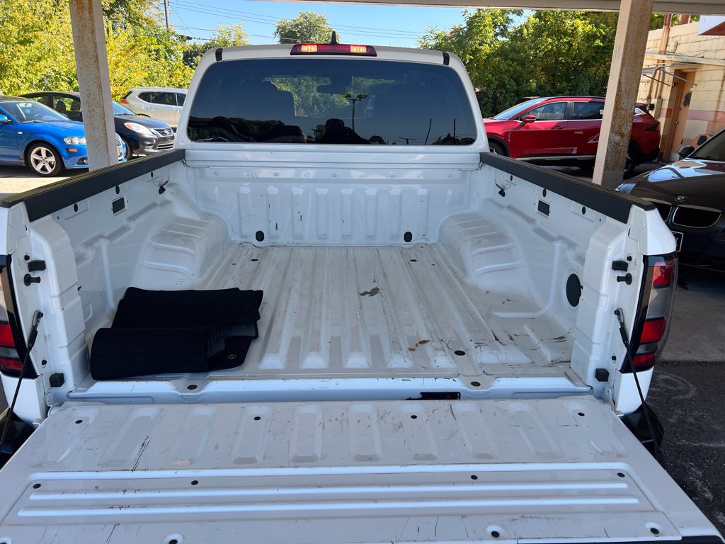 Used 2022 Nissan Frontier S w/ Technology Package AWD/4WD image 11