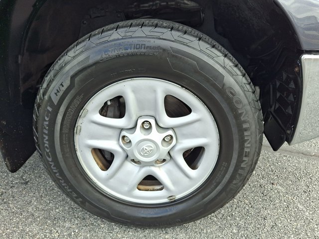 Used 2013 Toyota Tundra 4x4 Double Cab w/ Tow Pkg image 12