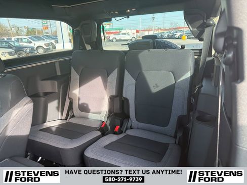 Used 2025 Ford Bronco 2-Door w/ Sasquatch Package AWD/4WD image 16