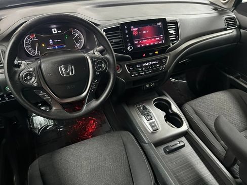 Used 2023 Honda Ridgeline Sport image 13