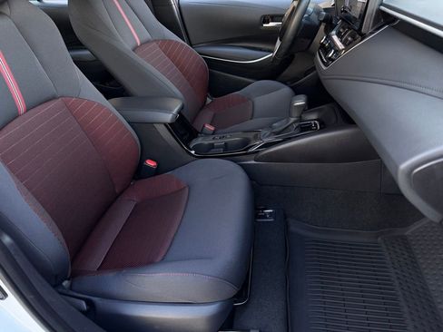 Certified 2025 Toyota Corolla SE w/ Convenience Package image 21