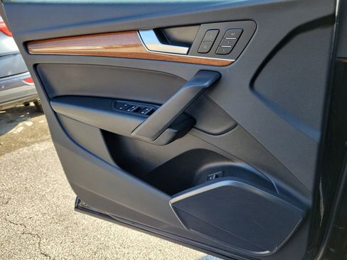 Used 2023 Audi Q5 2.0T Premium image 21