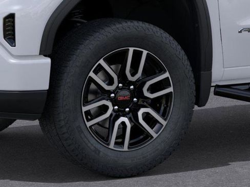 New 2026 GMC Sierra 1500 AT4 w/ AT4 Premium Package AWD/4WD image 9