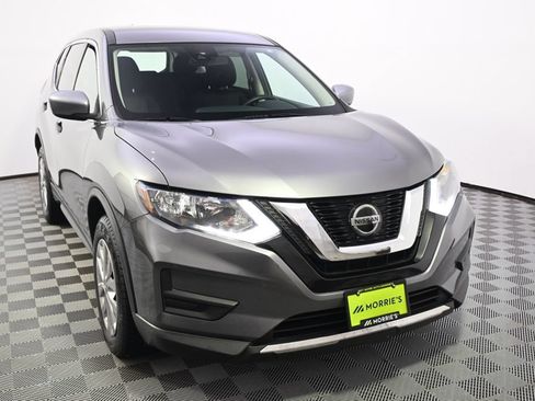 Used 2019 Nissan Rogue S AWD/4WD image 9