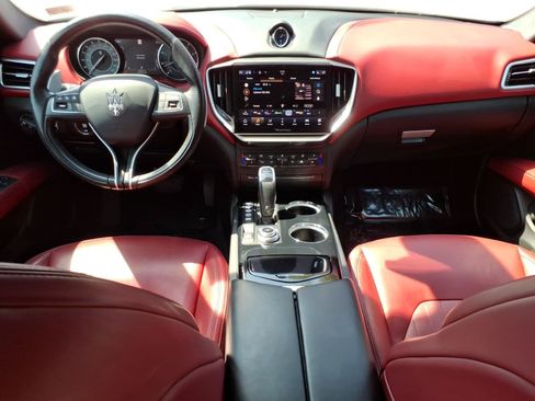 Used 2022 Maserati Ghibli Modena RWD image 27