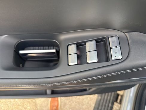 New 2026 Lincoln Navigator L Reserve w/ Jet Appearance Package AWD/4WD image 9