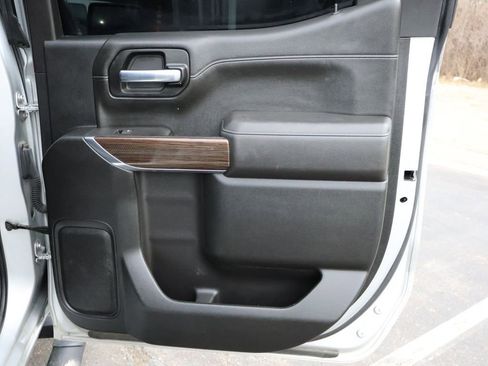 Used 2021 Chevrolet Silverado 1500 RST w/ Redline Edition AWD/4WD image 14
