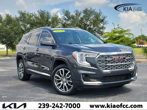 Used 2022 GMC Terrain Denali w/ LPO, Floor Liner Package AWD/4WD image 1