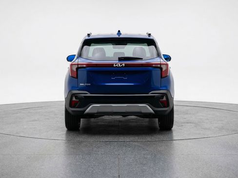 Used 2025 Kia Seltos S image 7