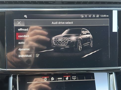 New 2026 Audi Q7 2.0T Premium image 32