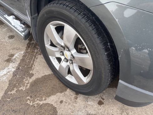 Used 2011 Chevrolet Traverse LTZ w/ LPO, 'HIT The Road' Package image 9