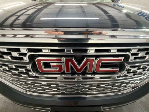 Used 2019 GMC Acadia Denali AWD/4WD image 31