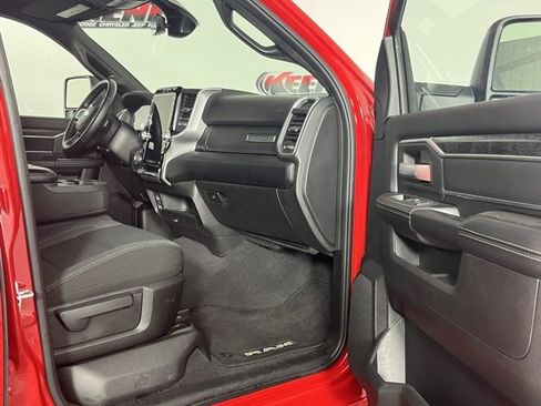 Used 2024 RAM 2500 Big Horn w/ Sport Appearance Package image 30