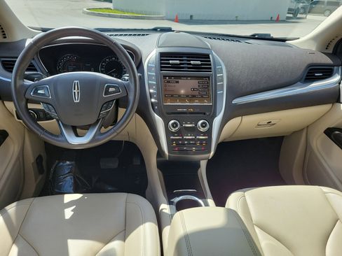 Used 2019 Lincoln MKC Premiere FWD image 15