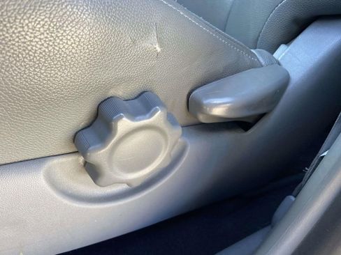 Used 2013 Toyota Tacoma 4x4 Double Cab w/ SR5 Pkg image 14