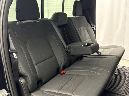 New 2026 RAM 1500 Big Horn AWD/4WD image 32
