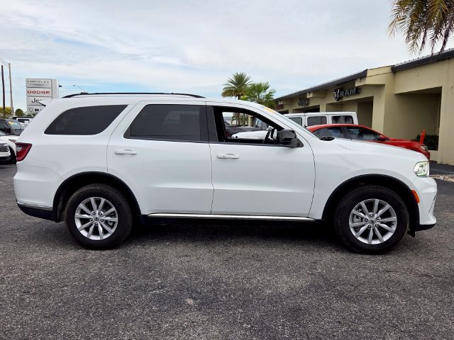 Used 2024 Dodge Durango SXT AWD/4WD image 8