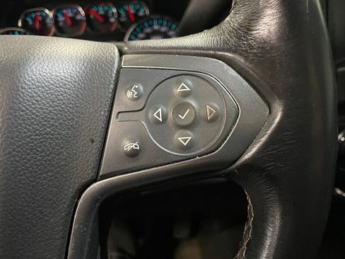 Used 2017 Chevrolet Silverado 1500 LT w/ All Star Edition AWD/4WD image 11