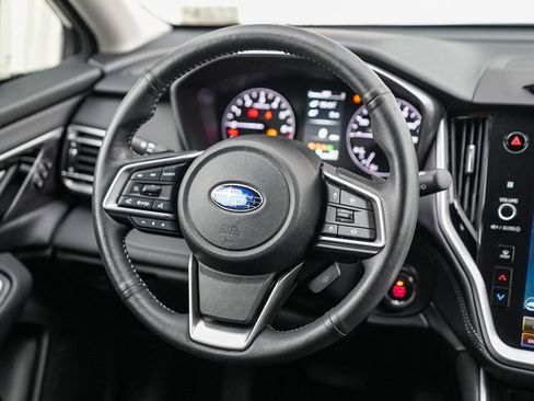 Used 2023 Subaru Outback Limited image 14