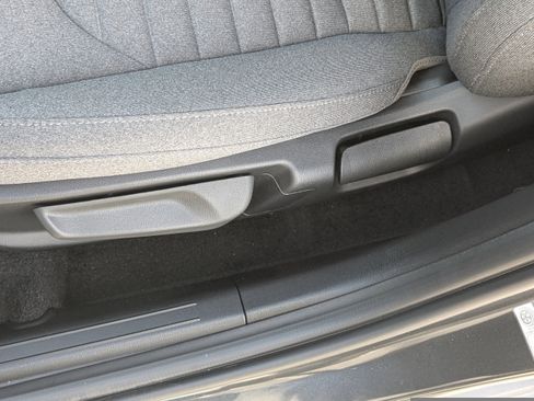 New 2025 Kia K4 EX image 22