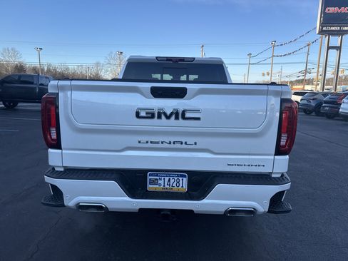 Used 2025 GMC Sierra 1500 Denali Ultimate image 4