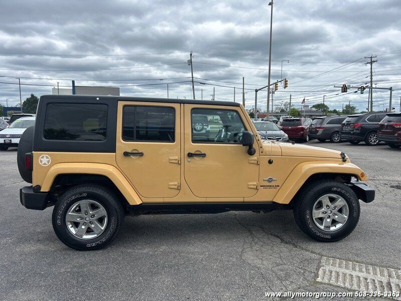 Used 2014 Jeep Wrangler Unlimited Sport AWD/4WD image 7